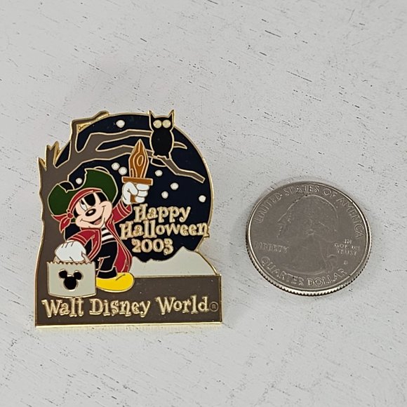 Disney Pin WDW Happy Halloween 2003 Mickey Pirate Trick Or Treat LE 1500 - Picture 3 of 6
